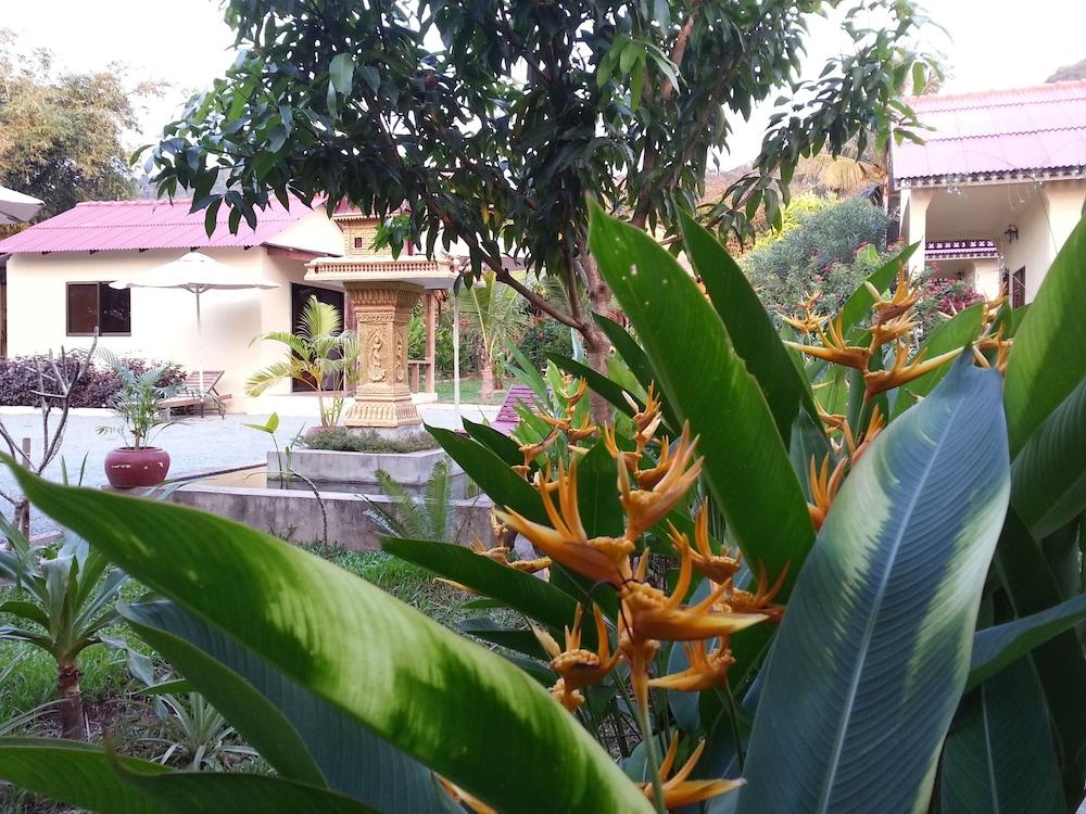 Bird Of Paradise Bungalows Kep Eksteriør bilde