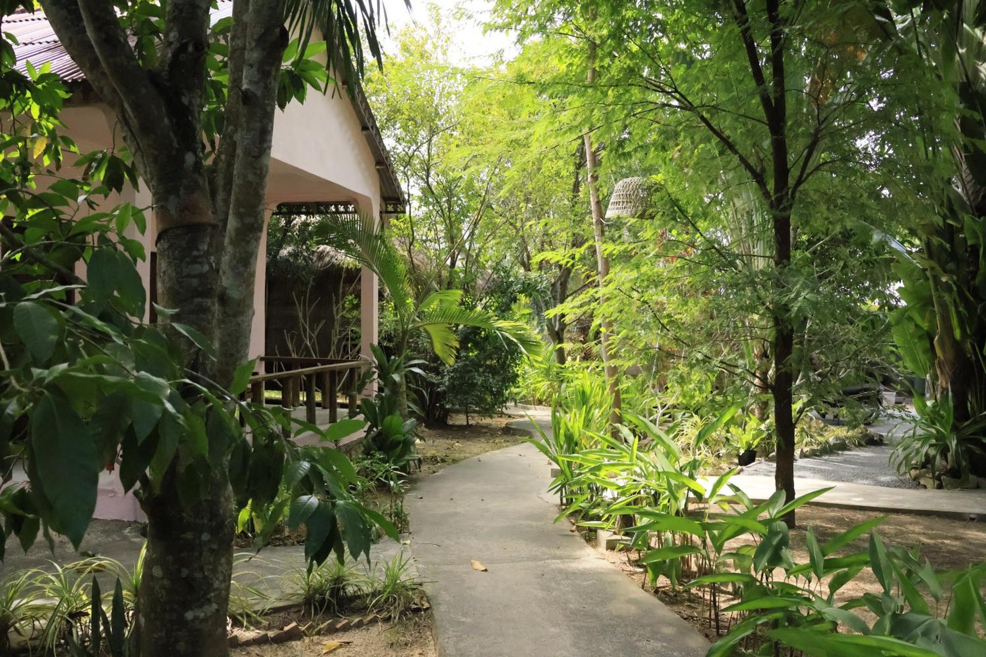 Bird Of Paradise Bungalows Kep Eksteriør bilde