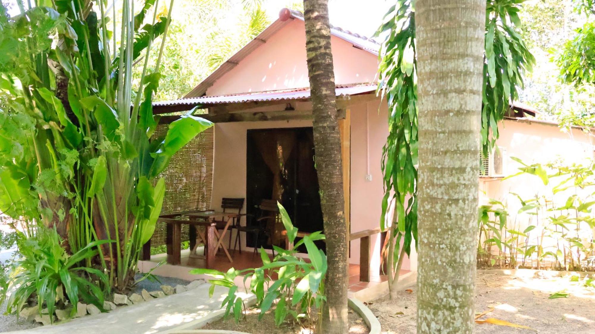 Bird Of Paradise Bungalows Kep Eksteriør bilde