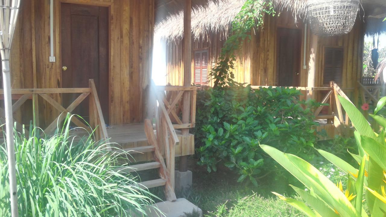 Bird Of Paradise Bungalows Kep Eksteriør bilde