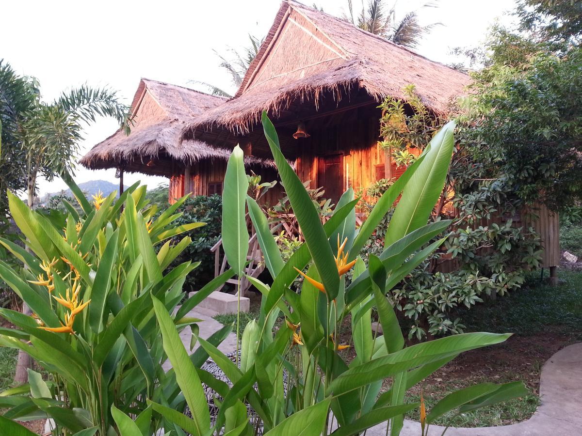 Bird Of Paradise Bungalows Kep Rom bilde